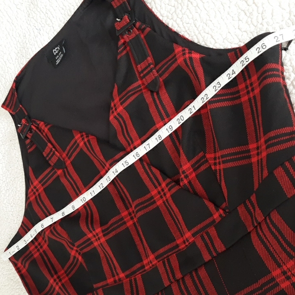 CCX City Chic XXL/24 Red Black Plaid Pleated Buckle Strap V-Neck Dress - Picture 6 of 14
